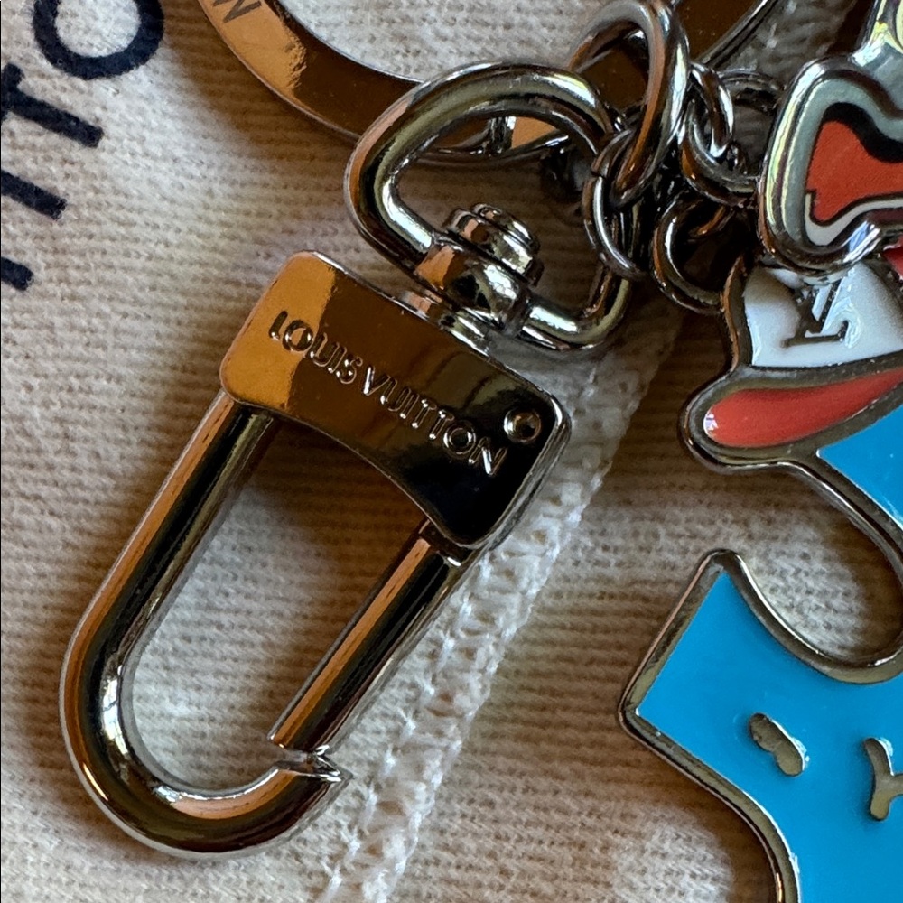 Louis Vuitton Puzzle Bag Charm and Keychain - Picture 2 of 4